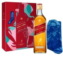 Whisky Johnnie Walker red 40% 0,7 l + ponožky (1)